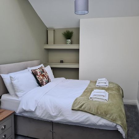 Modern River View Mytholmroyd Apartment Eksteriør bilde