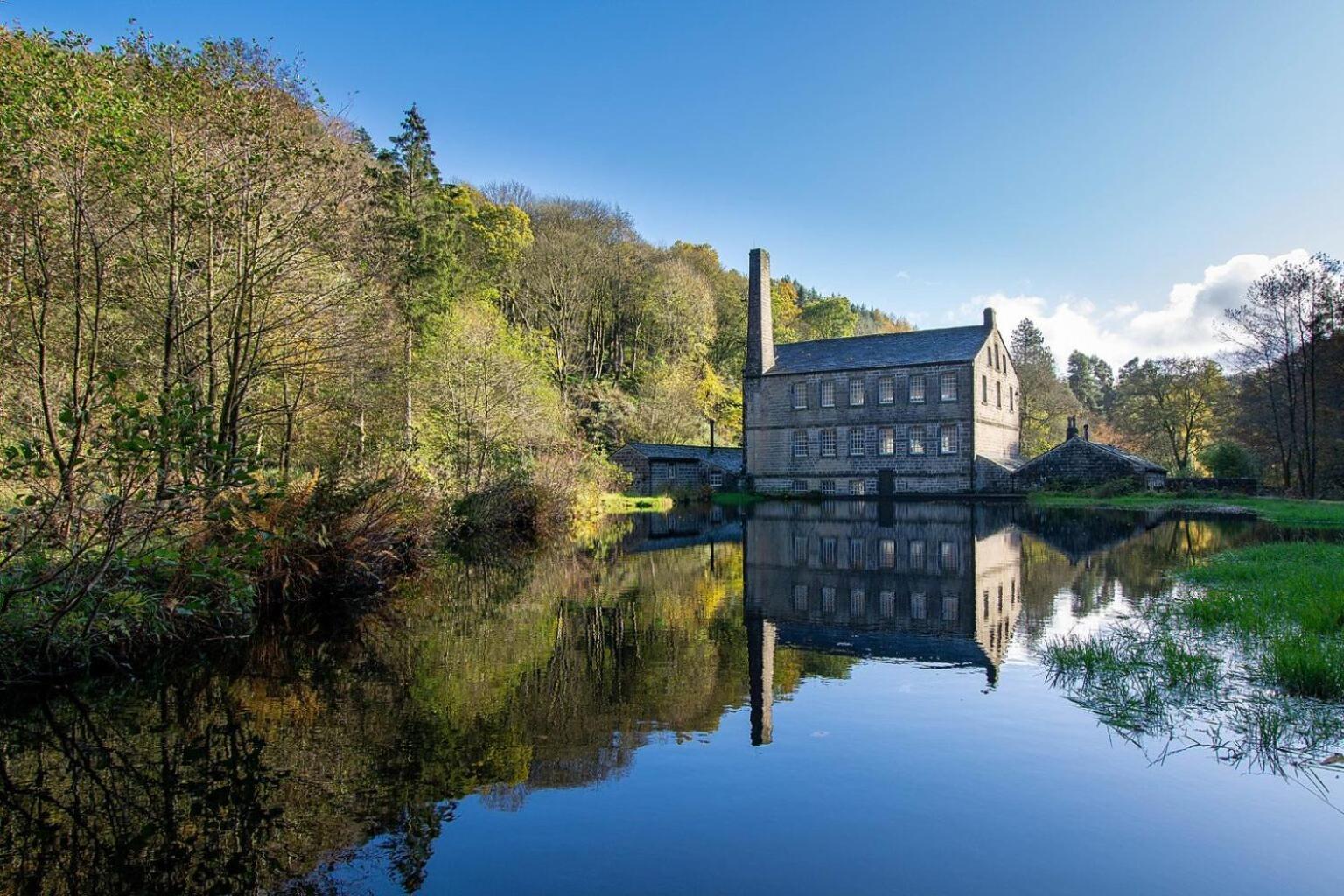 Modern River View Mytholmroyd Apartment Eksteriør bilde